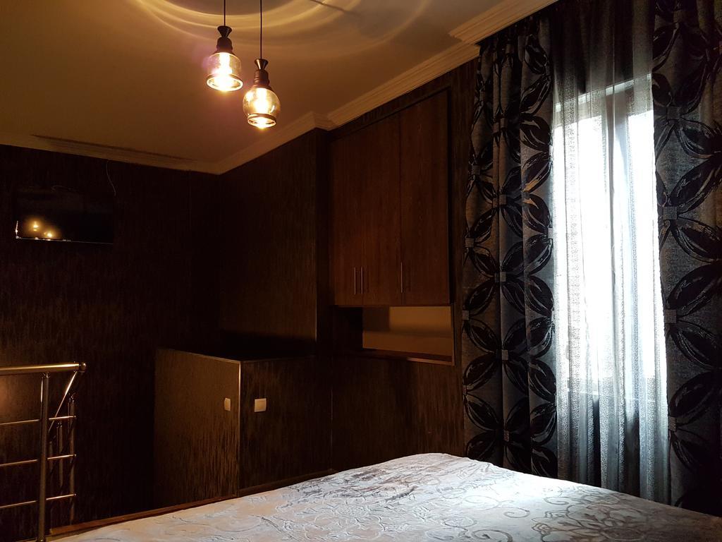 Emi House Hotell Borjomi Eksteriør bilde