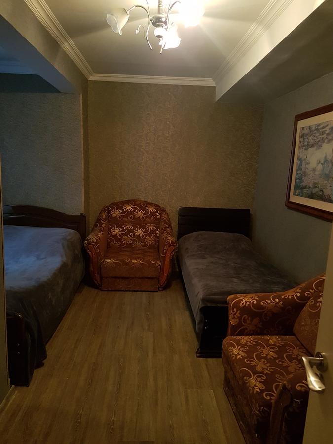 Emi House Hotell Borjomi Eksteriør bilde
